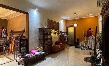 RUMAH MURAH JOGJA LUAS LEGA LOKASI STRATEGIS BANGET DEKAT KE KAMPUS UGM JALAN KAKI KE RESTO FAVORITE