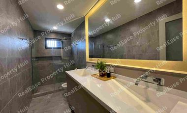 FOR SALE: Brand New Modern House with Elevator near Bonifacio Global City - ₱58M