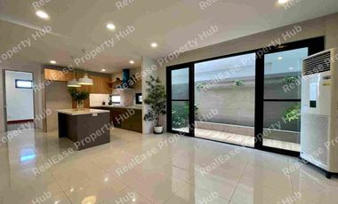 FOR SALE: Brand New Modern House with Elevator near Bonifacio Global City - ₱58M