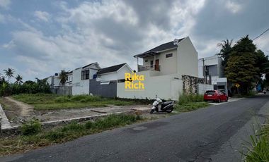 TANAH ISTIMEWA MURAH LOKASI STRATEGIS DI JALAN NGALANGAN RAYA COCOK BUAT HUNIAN MAUPUN VILLA MEWAH MASIH BANYAK PENGEMBANGAN