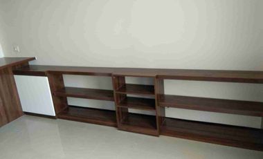 AMEGA CROWN Tipe Studio Furnish Bagus dekat Tol Waru Juanda