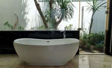 Rumah Terbaik di Bukit Darmo Golf & Cocok Untuk Expat di Surabaya