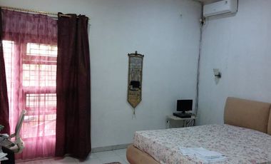 Dijual Cepat! Bu!, Strategis Dekat Alun-Alun Kota Depok!