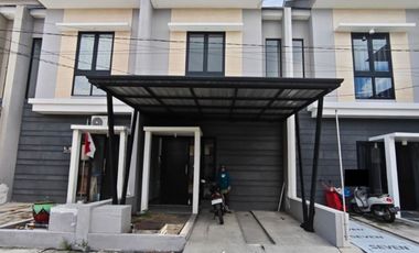 Rumah Dikontrakkan Grand Alana Dekat Kampus UPN Surabaya