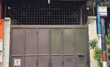 Dijual / Disewakan Ruko Siap Usaha & Hadap Jalan di Pangeran Tubagus Angke