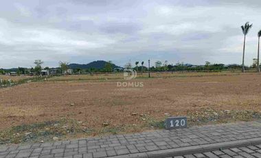 Terrenos disponibles- Urbanización exclusiva