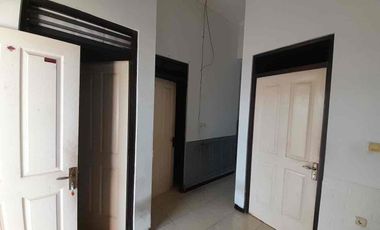 rumah tembalang dekat undip perumahan cluster