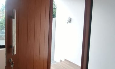 Jual Rumah MEWAH MODERN di Leuwipanjang dekat Tol KOPO Cibaduyut Bandung