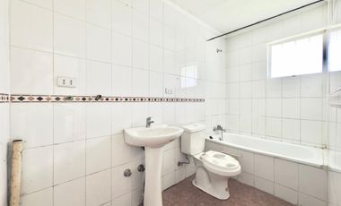 Se arrienda casa en galilea, 3 piezas 2 baños, Curicó