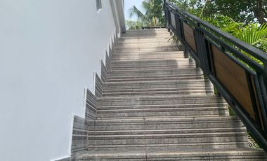 Villa Pribadi di Pulau Lombok