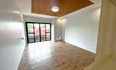 PRE-SELLING ELEGANT MODERN 2 STOREY TOWNHOUSE FOR SALE IN LAS PIÑAS