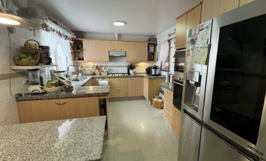 Preciosa Casa En Condominio Sector Los Trapenses