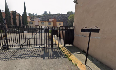 CASA DE RECUPERACIÓN BANCARIA EN CALLE BOSQUES DE MIOSAS, FRACC. REAL DEL BOSQUE, FUENTES DEL VALLE TULTITLÁN, EDO. MEX. ¡NO SE ACEPTAN CRÉDITOS!