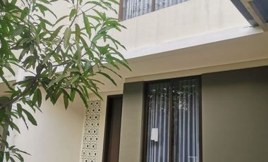 JUAL BUTUH UANG BANGET DI SUMMARECON