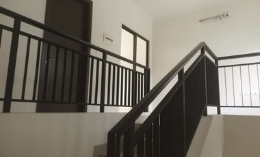 JUAL BUTUH UANG BANGET DI SUMMARECON