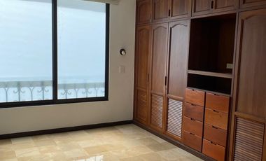 ARRIENDO APARTAMENTO BARRIO SANTA TERESITA