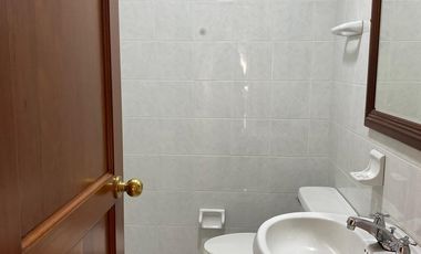 ARRIENDO APARTAMENTO BARRIO SANTA TERESITA
