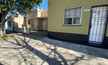 CASA EN ALQUILER TIPO DEPOSITO