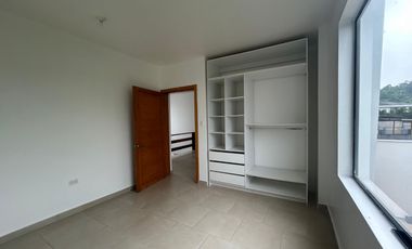 Casa en Urbanizacion Toachi