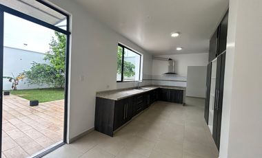 Casa en Urbanizacion Toachi