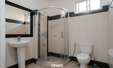 Split with Mezzanine for Rent in Dasmarinas Village Makati City