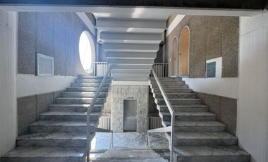 EDIFICIO EN LA COL. AMERICANA