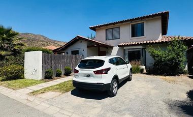 ARRIENDO CASA SECTOR AYRES DE CHICUREO