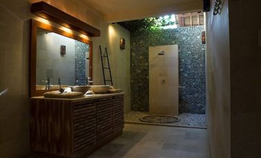 For Sale – Santorini-Style Beachfront Villa in Amed, Bali Coastal Elegance Meets Tropical Serenity