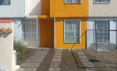 CASA VENTA CUAUTLA.... Frac. Los Almendros AYALA