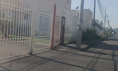 CASA VENTA CUAUTLA.... Frac. Los Almendros AYALA