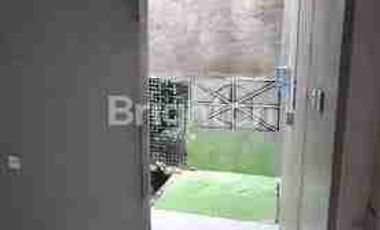 RUMAH MINIMALIS MURMER DEKAT OMAH WEDANGAN MOJOSONGO