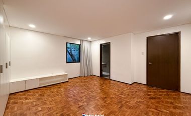 2-Storey for Rent in Dasmarinas Village Makati City