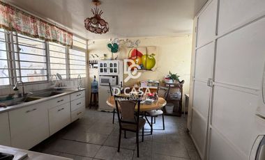 CASA EN VENTA EN JARDINES DE CELAYA