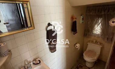 CASA EN VENTA EN JARDINES DE CELAYA