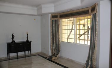 CASA DE ALQUILER EN PUERTO AZUL