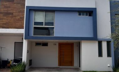 Casa en Renta en Zanthe de Solares Residencial Zapopan