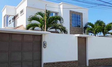 Venta de casa en Manta 2000, sur de Manta, Ecuador