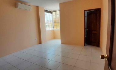 Venta de casa en Manta 2000, sur de Manta, Ecuador