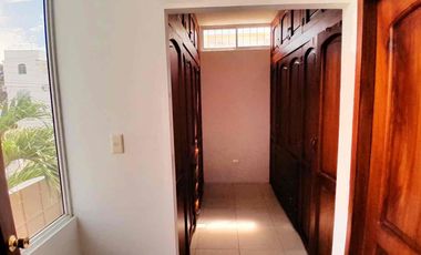 Venta de casa en Manta 2000, sur de Manta, Ecuador