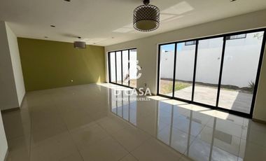 SE VENDE CASA EN NUEVA TERRAZA