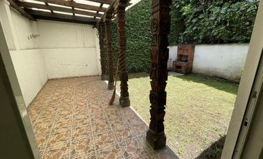 CASA EN VENTA, PARA REMODELAR