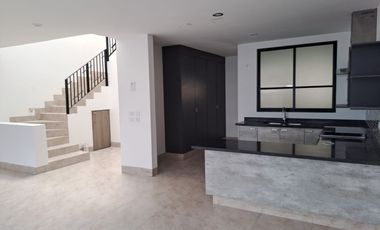 CASA EN RENTA LOMBARDIA LEON GUANAJUATO