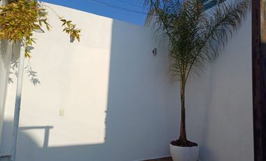 Casa en venta Pachuca, Bosques del Peñar a 3 minutos de Plaza Q con doble acceso