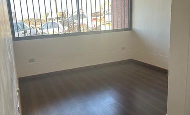 se arrienda departamento jardines del sur