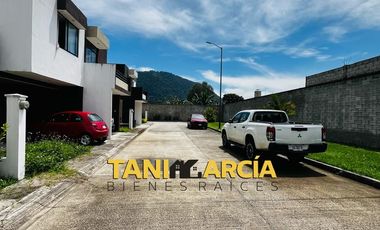 Vendo Bonita Casa en Fraccionamiento Privado en Río Blanco, acceso rápido salida Orizaba.