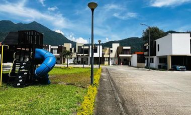 Vendo Bonita Casa en Fraccionamiento Privado en Río Blanco, acceso rápido salida Orizaba.