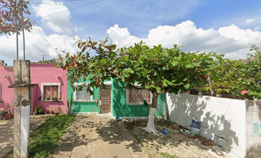 CASA DE RECUPERACIÓN BANCARIA EN CALLE SANTA MARTHA, COL. SANTA CRUZ, SOCONUSCO, VERACRUZ. ¡NO SE AVEPTAM CRÉDITOS!