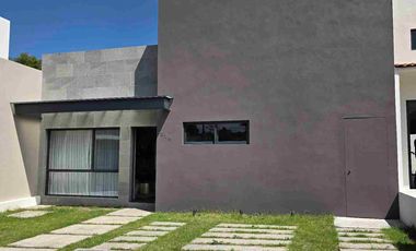 se vende casa de un solo nivel.