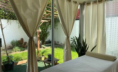 CASA EN VENTA EN JARDINES DE ZAVALETA, 4 RECÁMARAS, JARDÍN AMPLIO, GARAJE 4 AUTOS, PUEBLA