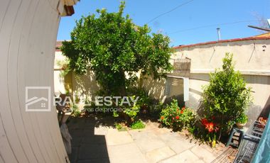 VENDEMOS Casa en muy buena Villa frente a plaza